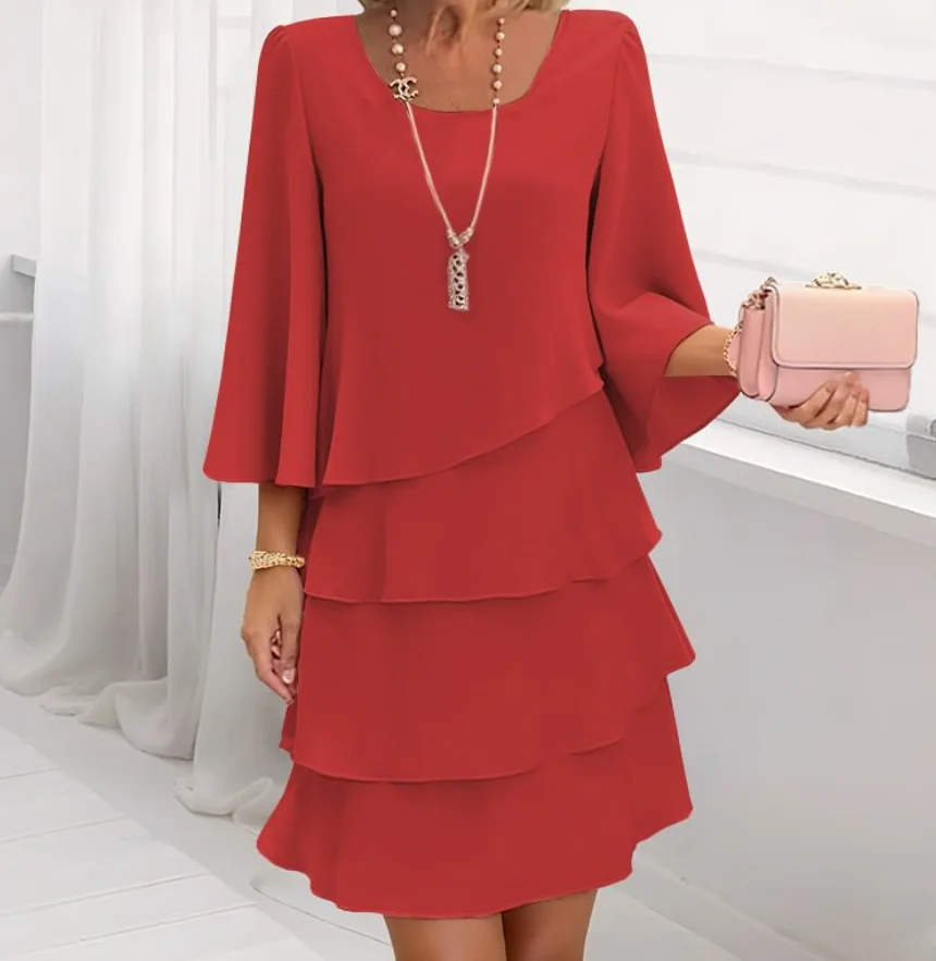 Loose meat covering multi-layer cake skirt